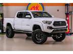 2016 Toyota Tacoma SR5 V6 4X4 - Addison,Texas