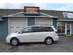 Used 2005 TOYOTA SIENNA For Sale
