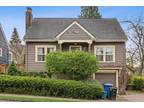 Beautiful Bryant Craftsman Home - 4 bedrooms + den