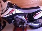 2013 Yamaha Yz450f white. Brand new