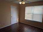 Condo For Rent In Garland, Texas