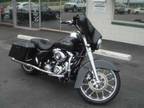 $21,900 2009 Harley Streetglide Custom Wheels Many Extras Financing Available