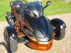 2011 Can-Am Spyder RSS SM5