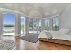 Home For Sale In Palm Beach Gardens, Florida