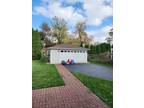 891 E Grant Dr Des Plaines, IL