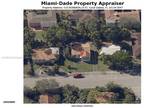 Home For Sale In Coral Gables, Florida