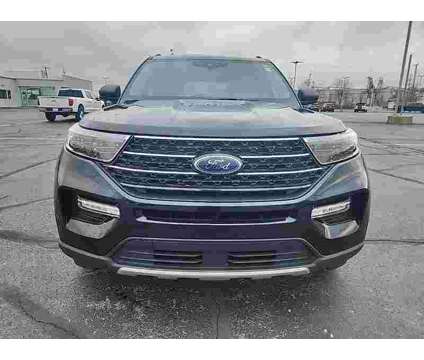 2022 Ford Explorer XLT is a Black 2022 Ford Explorer XLT SUV in New Haven IN