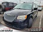 2010 Chrysler Town & Country Touring