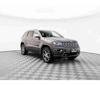 2020 Jeep Grand Cherokee Overland is a Grey 2020 Jeep grand cherokee Overland SUV in Barrington IL