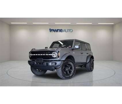 2023 Ford Bronco Wildtrak is a Grey 2023 Ford Bronco SUV in Orchard Park NY