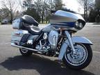 $23,000 2011 Harley-Davidson Road Glide FLTRU