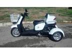 2002 Honda 750 Shadow Spirit with Voyager Trike Kit and LED's