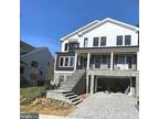 4929 34th Rd N, Arlington, VA 22207