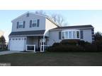 14 Deerfield Ln, Sewell, NJ 08080