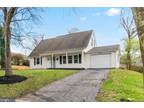 2521 Kitmore Ln, Bowie, MD 20715