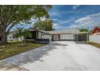 10064 82nd St, Seminole, FL 33777