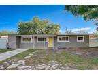 4425 W Wallace Ave, Tampa, FL 33611