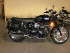 2011 Triumph Bonneville T100 Jet Black