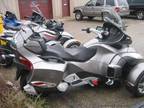 2011 Can Am Spyder RTS SE5 - ONLY 4K Miles - $18999*******