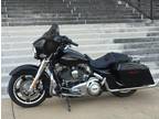 Super nice 2013 Harley Davidson FLHX Street Glide, just 7500 miles!