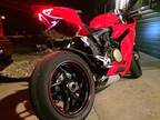 SHSHSHS 2012 Ducati Panigale 1199 Superbike