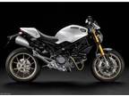 2010 Ducati Monster 1100 S