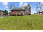 9409 Parsley Dr, Ellicott City, MD 21042