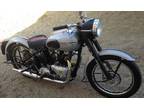 .,,.1953 Triumph Thunderbird