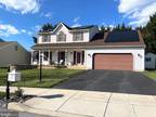 807 W 8th St, Birdsboro, PA 19508