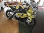 2010 BMW S1000RR 2200 miles Like New Green