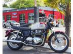 2001 Triumph Bonneville