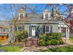 5727 25th Rd N, Arlington, VA 22207