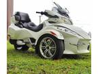 2011 Can-Am SPYDER LIMITED GPS and SOUND SYSTEM