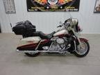 2006 Harley SE CVO Ultra Classic Electra Glide LOW MILE Motorcycle