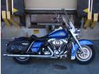 SLICK 2010 Harley Davidson FLHRC Road King, looks & runs great! Loaded