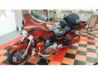 2010 Harley Davidson FLHTCUSE5 CVO Ultra Classic Electra Glide Touring