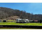 Home For Sale In Vicco, Kentucky