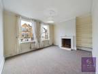 3 bed flat to rent in Holly Park Road, N11, London