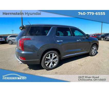 2020 Hyundai Palisade SEL is a Grey 2020 SUV in Chillicothe OH