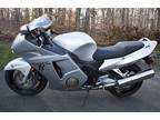 $2,000 OBO 2002 Honda CBR 1100XX Blackbird