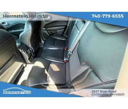 2019 Jeep Compass Latitude FWD is a 2019 Jeep Compass Latitude SUV in Chillicothe OH