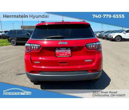 2019 Jeep Compass Latitude FWD is a 2019 Jeep Compass Latitude SUV in Chillicothe OH