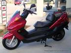 2008 Linhai Scooter Model LH260 ~ Red ~ VERY LOW Mileage