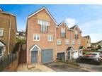 2 bedroom End Terrace House to rent, Nelson Place, Newton Abbot