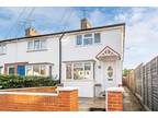 West Reading, Convenient for West Reading Station, RG30 3 bed semi-detached