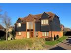 Ivychurch 4 bed detached house for sale -