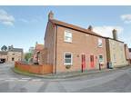 2 bed house for sale in Park Road, LN13, Alford