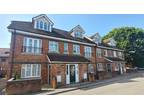 2 bedroom apartment for sale in Wey Hill, Haslemere, GU27