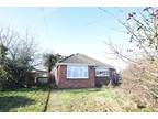 2 bedroom detached bungalow for sale in Wyndham Crescent, Clacton-on-Sea, CO15