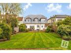 5 bedroom detached house for sale in Doddinghurst Road, Brentwood